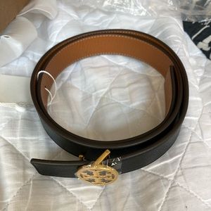 Tory Burch Logo Black/Brown Reversible Belt medium